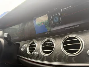 Mercedes-Benz E300 2019 Silver