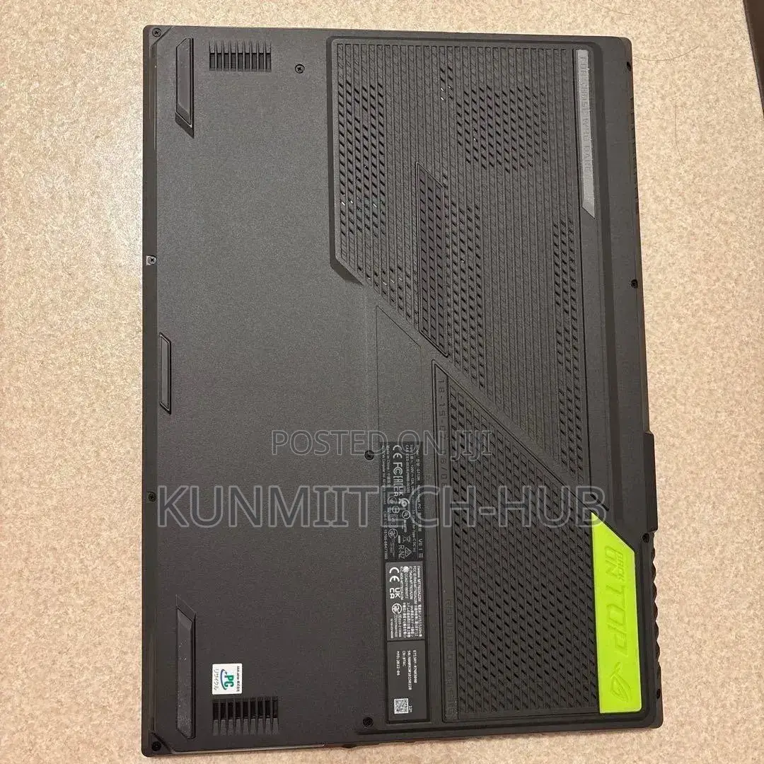 Laptop Asus ROG Strix G17 16GB SSD 1T