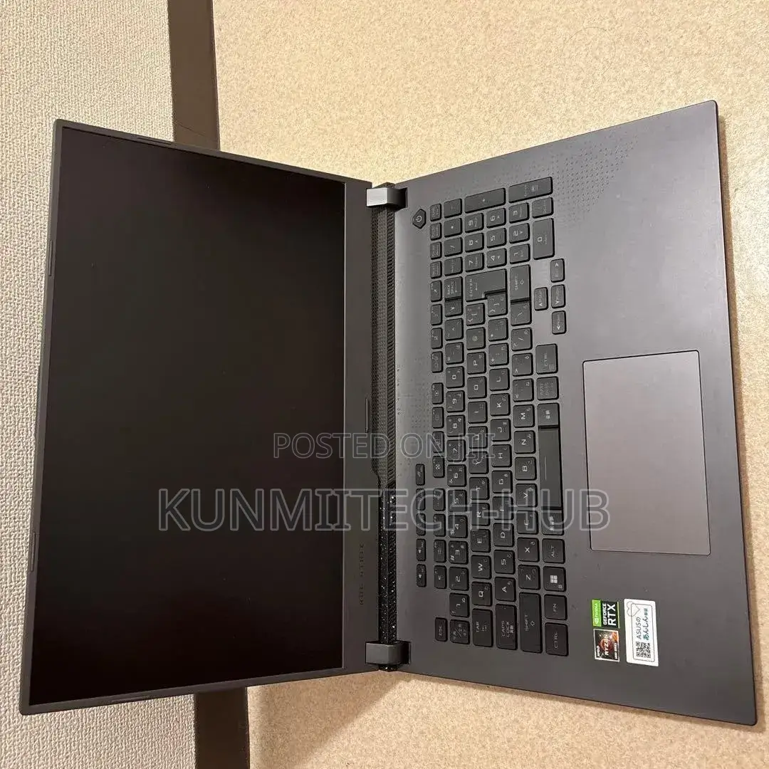 Laptop Asus ROG Strix G17 16GB SSD 1T