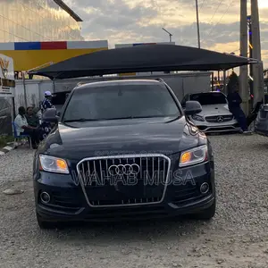 Audi Q5 2015 Blue