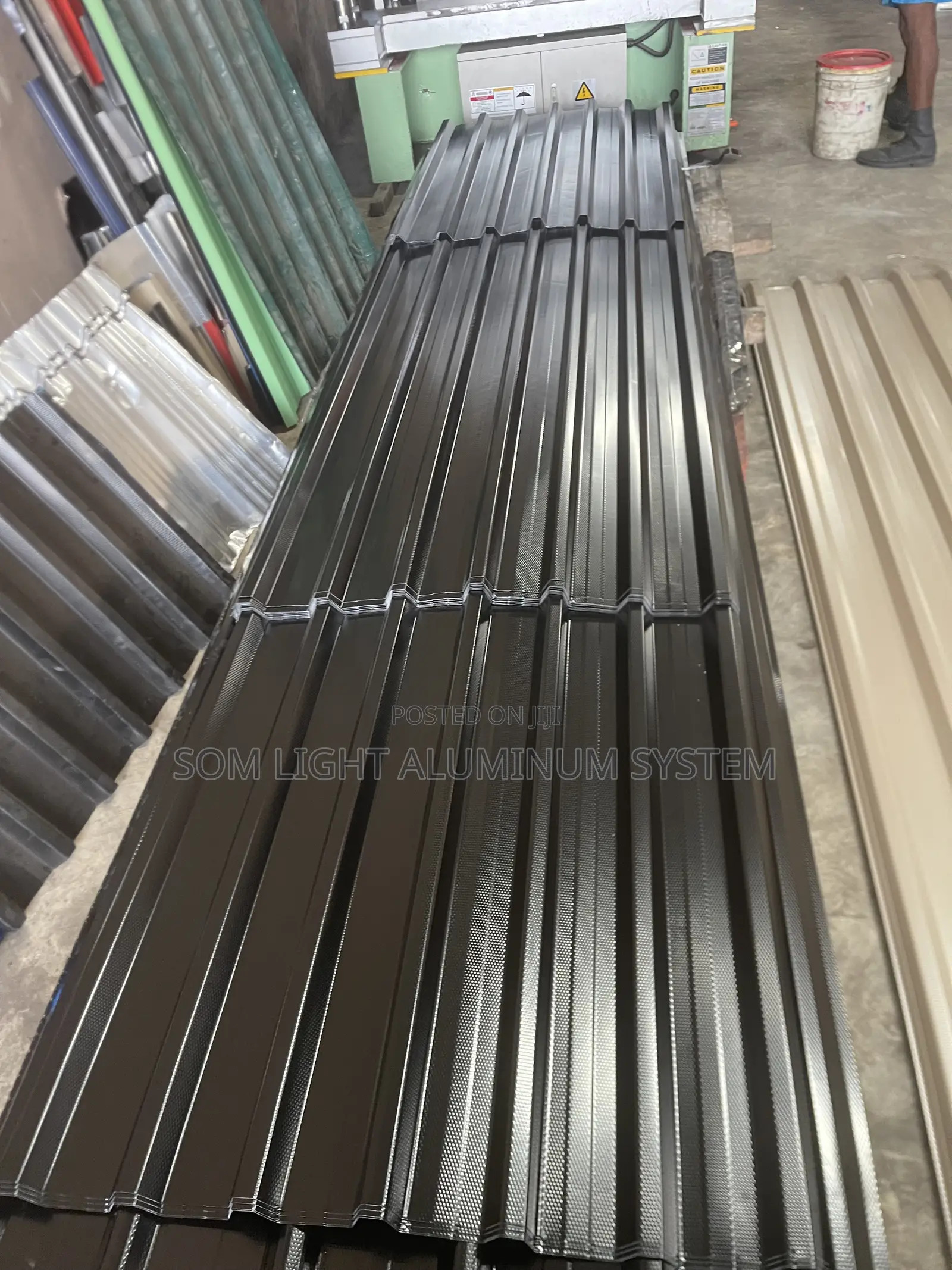 Premium Aluminum Roofing Sheet 0.50 Black Normal