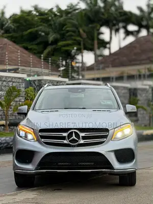 Mercedes-Benz GLE-Class GLE 350d 4MATIC 2016 Blue
