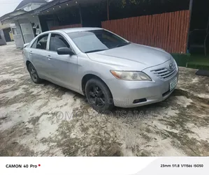 Toyota Camry 2009 Silver