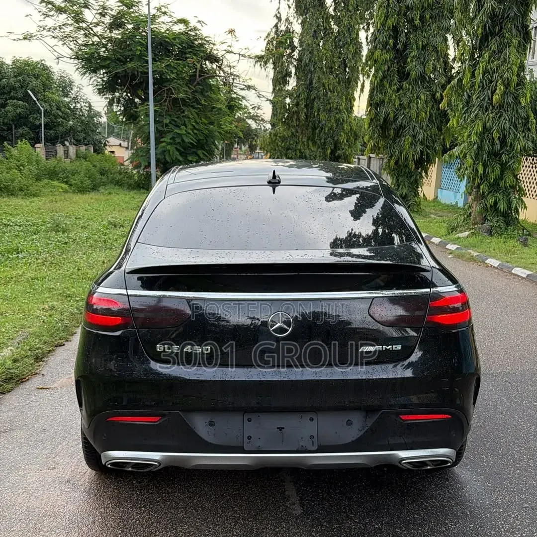 Mercedes-Benz GLE-Class 2016 Black