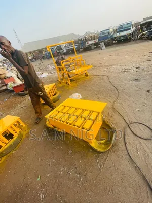 Concrete Egg Laying Block Machine