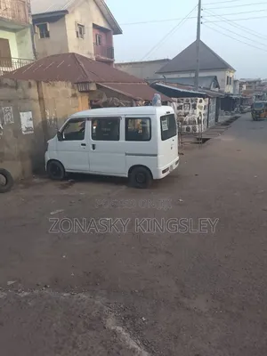 Daihatsu Hijet 2010 White