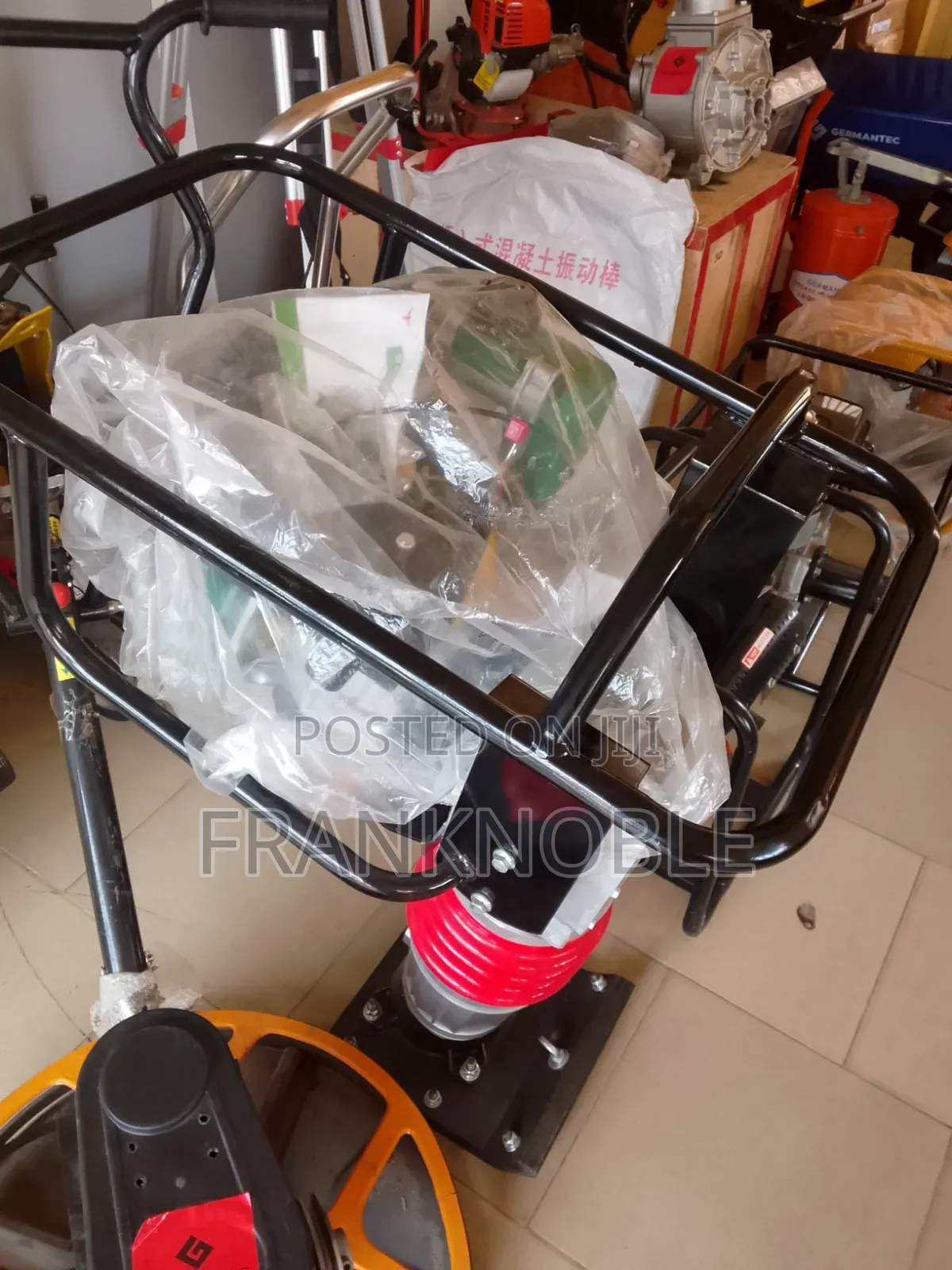 Jumping Compactor
