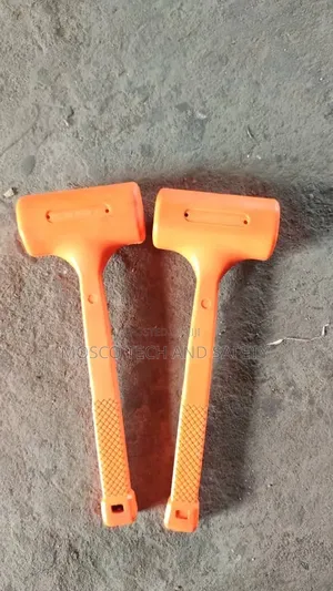 Heavy-Duty Dead Blow Hammer