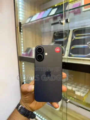 New Apple iPhone 16 128 GB Black