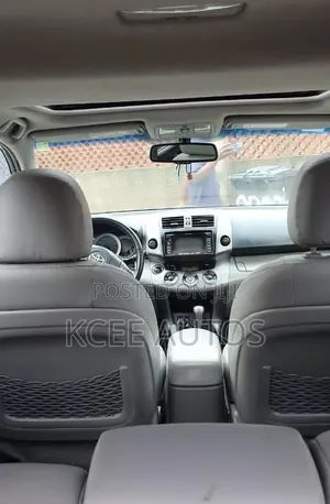 Toyota RAV4 2011 Gray