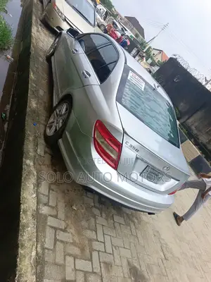 Mercedes-Benz C300 2009 Silver