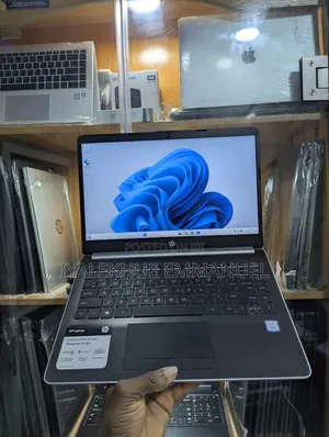 Laptop HP 14-dq1025cl 8GB Intel Core i3 SSD 128GB