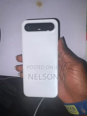 Tecno Spark Slim 256 GB White