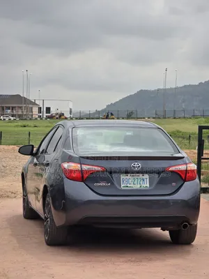 Toyota Corolla 2015 Gray