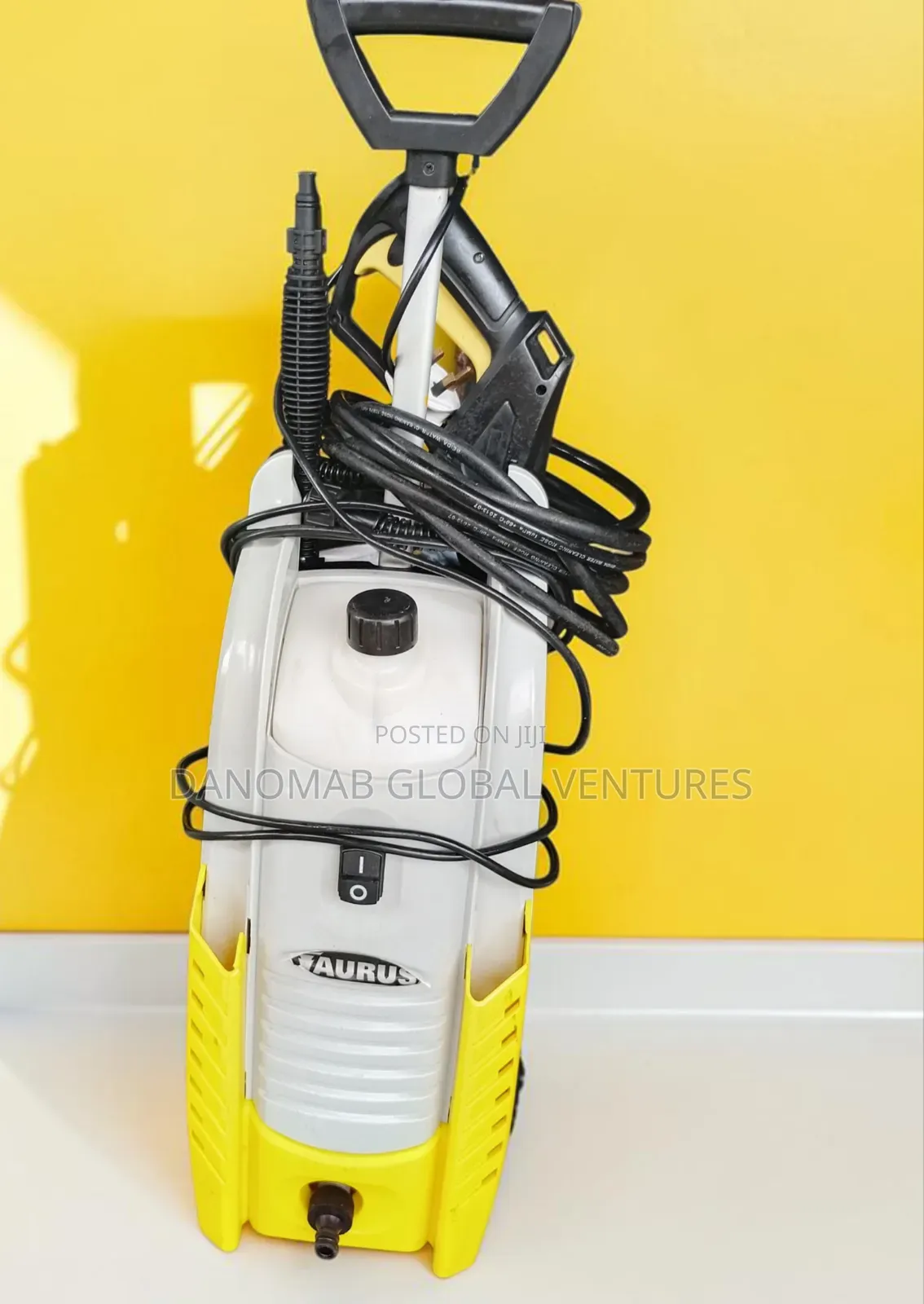 Aurus Superior High Pressure Washer With Onboard Soap Container