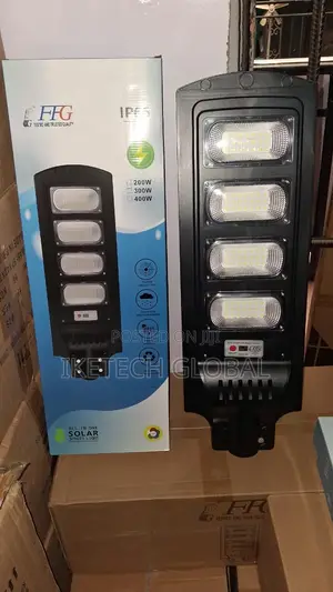 400w 4eyes FFG Solar Street Light