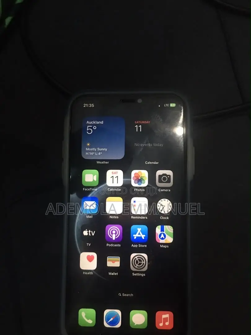 Apple iPhone 11 64 GB Black
