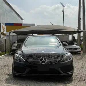 Mercedes-Benz C43 2017 Black