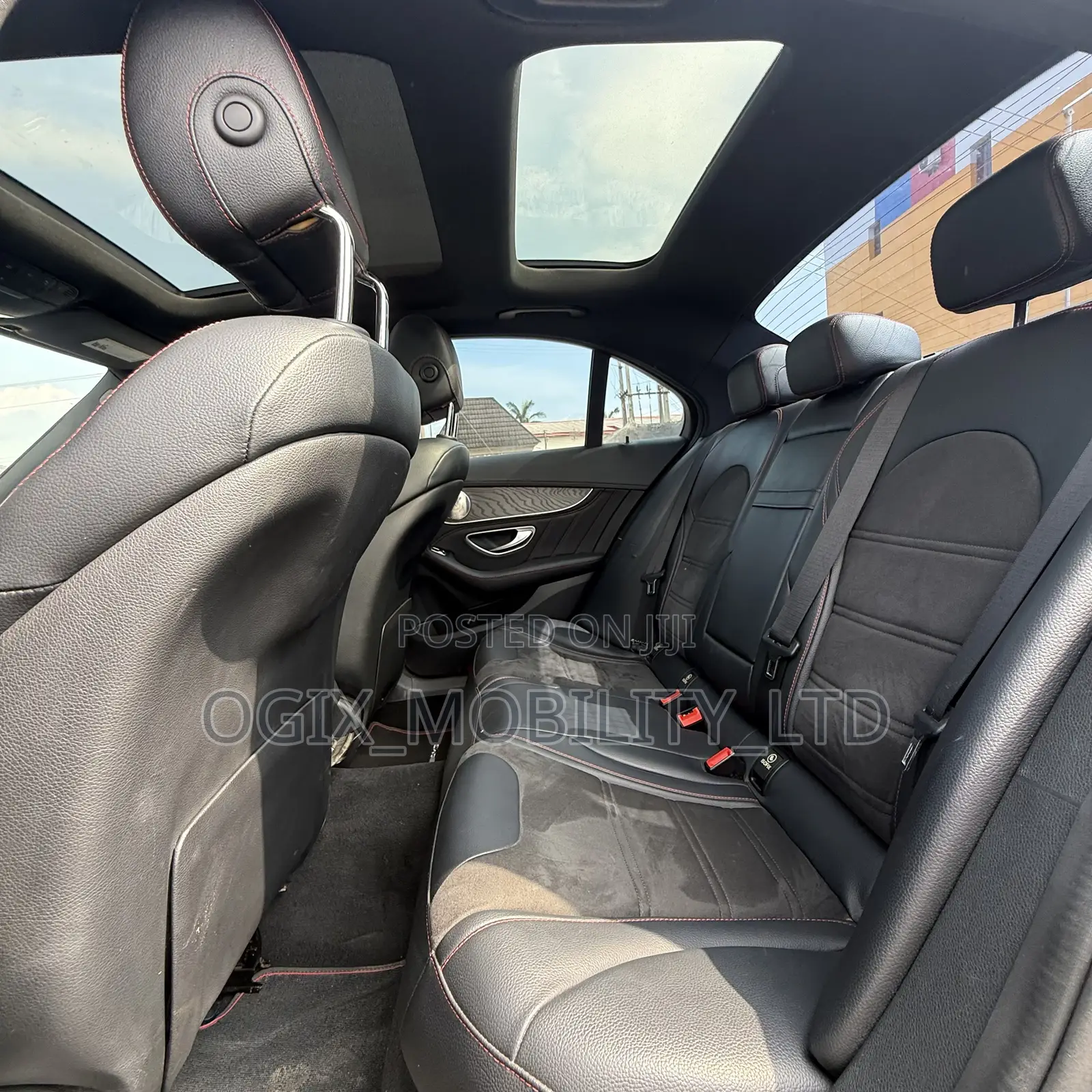 Mercedes-Benz C43 2017 Black