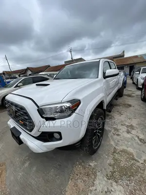 Toyota Tacoma TRD Sport 2022 White