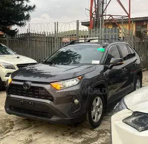 Toyota RAV4 2020 Gray