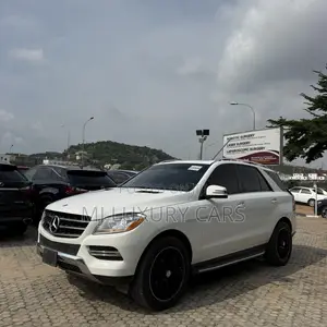 Mercedes-Benz M Class ML350 4MATIC 4dr SUV AWD (3.5L 6cyl 7A) 2015