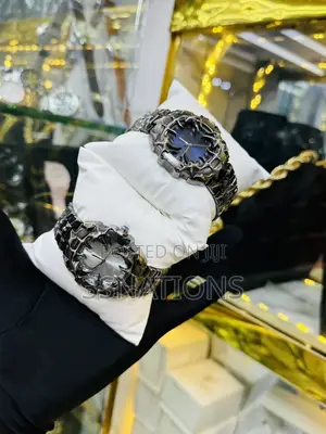 Luxury Couple Watches – Bold. Unique. Unforgettable.