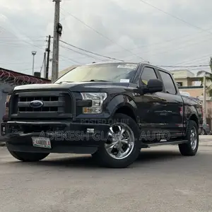 Ford F-150 XL 4x2 SuperCrew Cab Styleside 5.5 ft. box 145 in. WB 2016