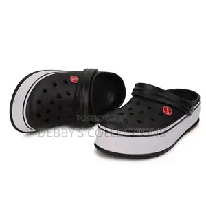 Crocs Classic Clog – Black