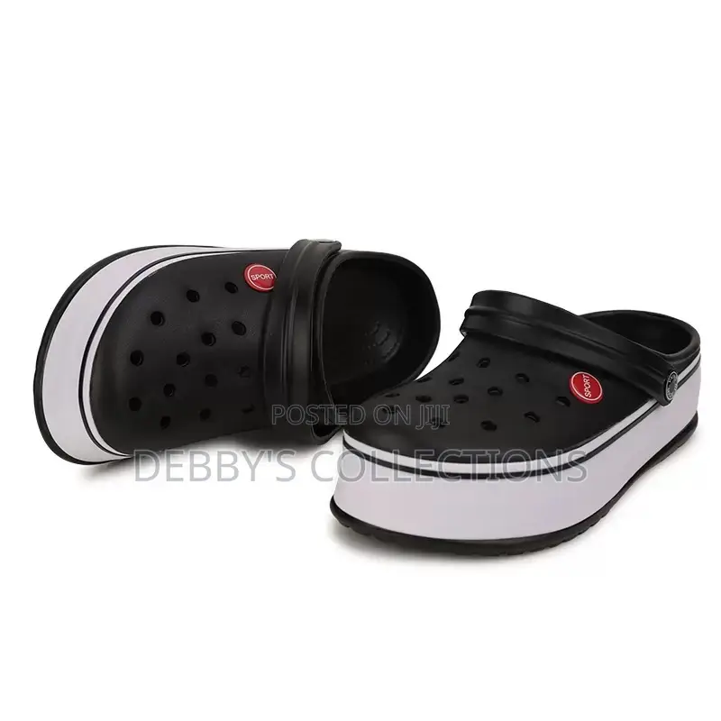 Crocs Classic Clog – Black