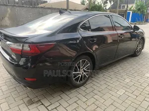 Lexus ES 2016 Black