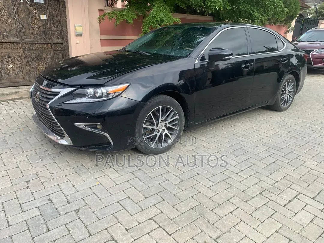Lexus ES 2016 Black