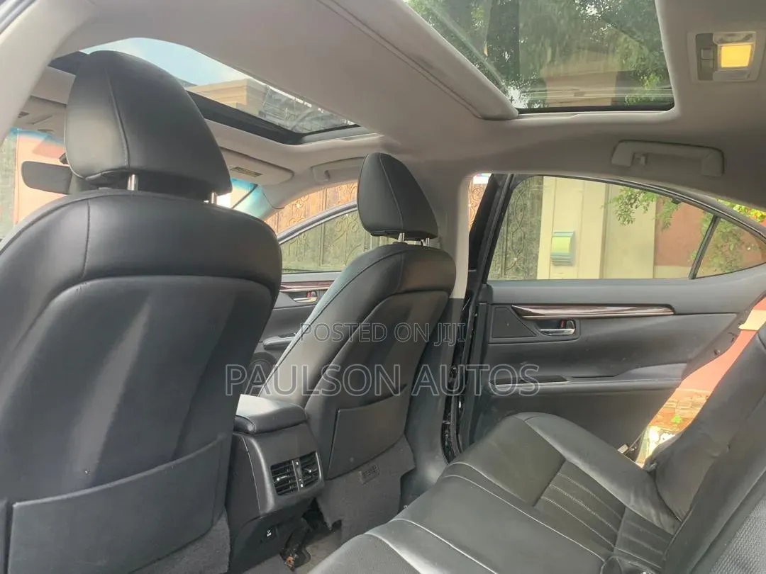 Lexus ES 2016 Black