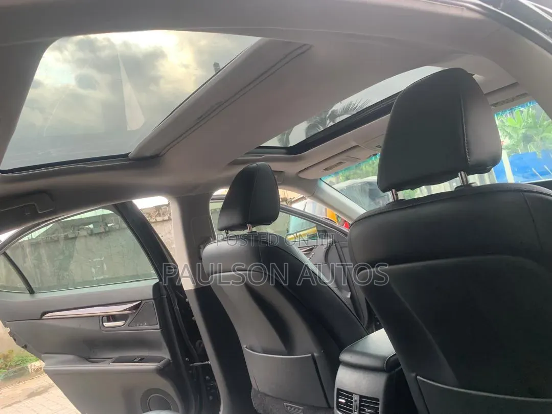 Lexus ES 2016 Black
