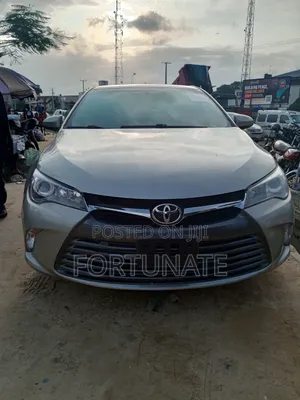 Toyota Camry 2015 Gold