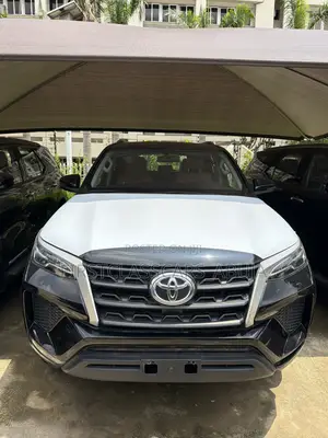New Toyota Fortuner 2024 Black
