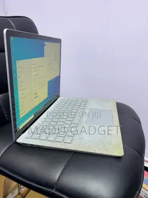 Laptop Microsoft Surface Laptop 2 16GB Intel Core i7 SSD 1T