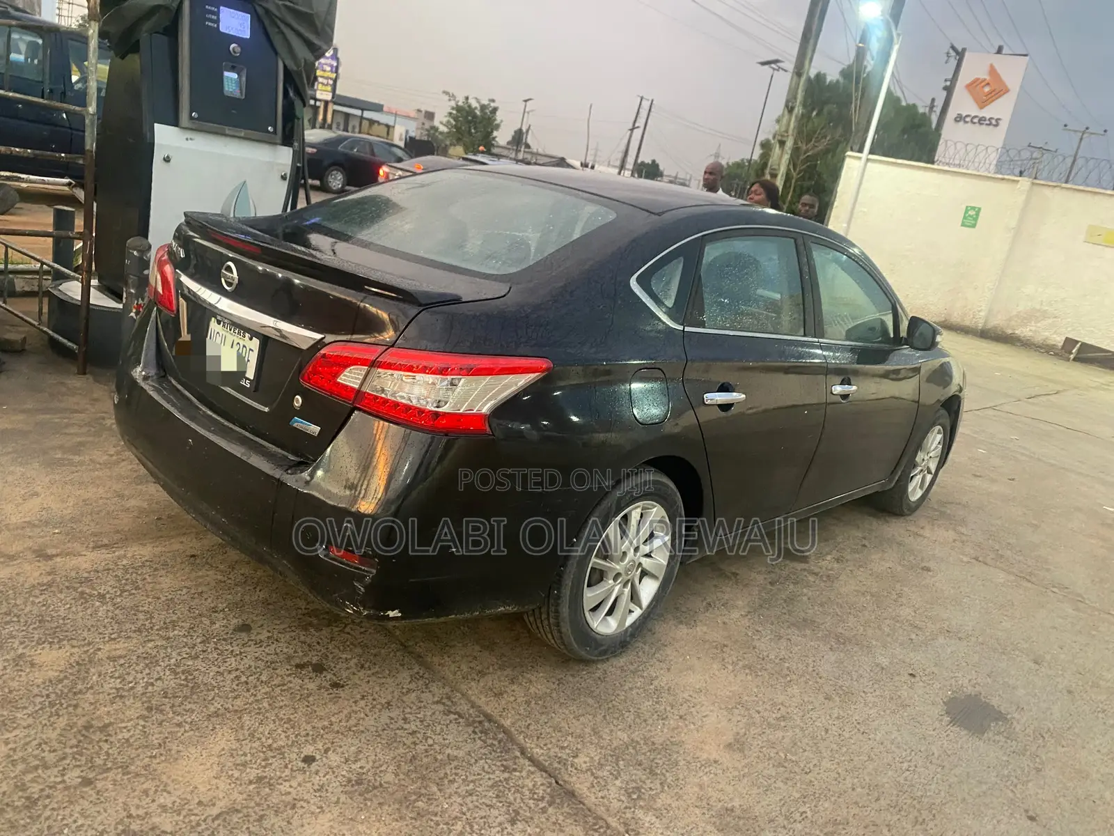 Nissan Sentra 2013 Black