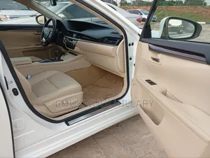 Lexus ES 2014 White