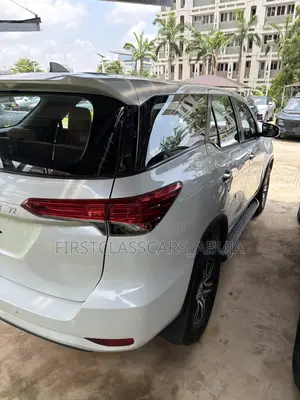 New Toyota Fortuner 3.0 D RWD 2024 White