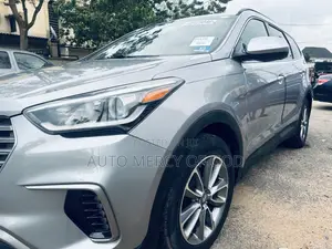 Hyundai Santa Fe SE AWD 2017 Silver