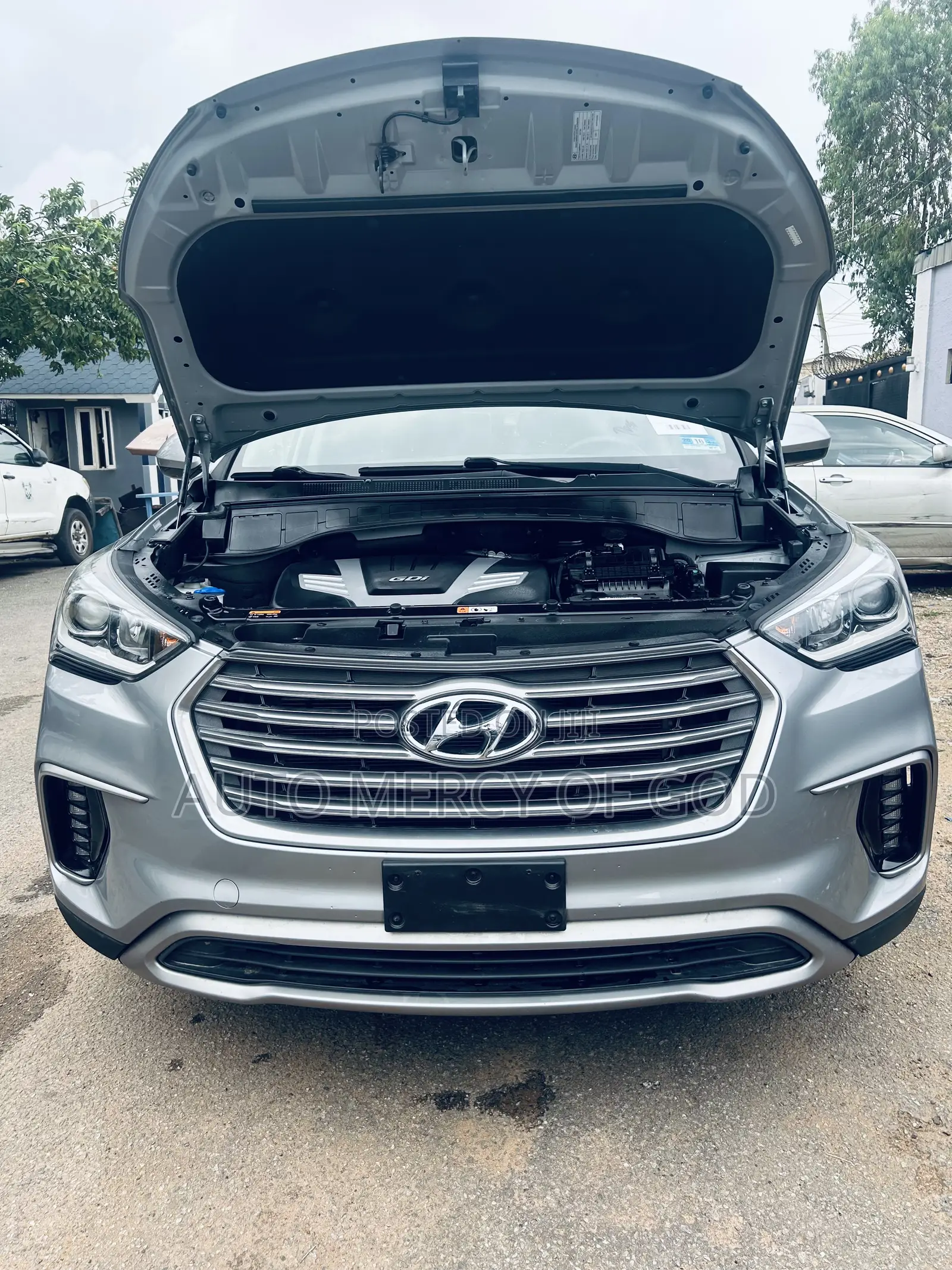 Hyundai Santa Fe SE AWD 2017 Silver