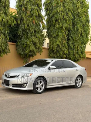 Toyota Camry 2012 Gray