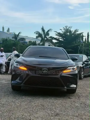 Toyota Camry XSE (2.5L 4cyl 8A) 2019 Black