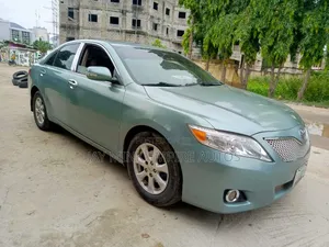 Toyota Camry 2010 Green