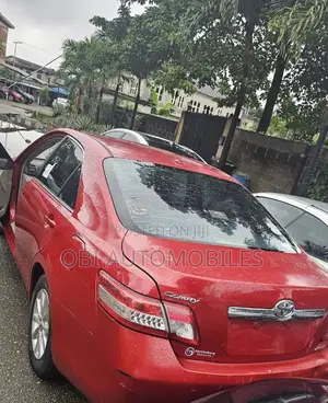 Toyota Camry 2011 Red