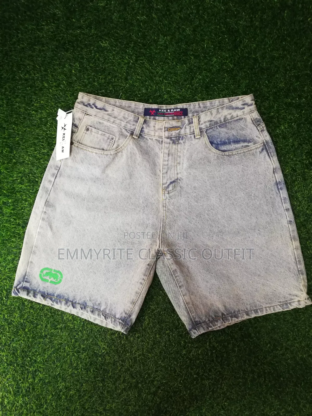 Short Jeans