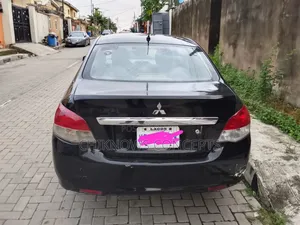 Mitsubishi Attrage 2013 Black