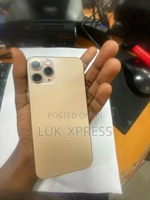 Apple iPhone 11 Pro 64 GB Gold