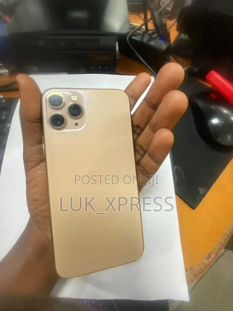 Apple iPhone 11 Pro 64 GB Gold